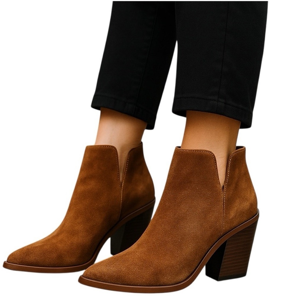 Gianni Bini Brown Suede Pointed Toe Block‎ Heel Ankle Boots Women Size 9